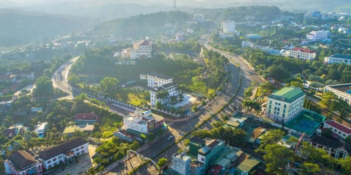 Thi công bạt che sân pickleball ở Đắc Nông